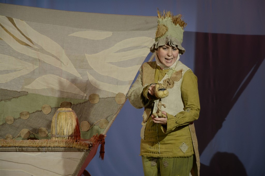 Замечательная Мария Кузнецова, актриса Театра Кукол "В гостях у КУЗИ", показала в рамках фестиваля спектакль "Соломенный бычок"